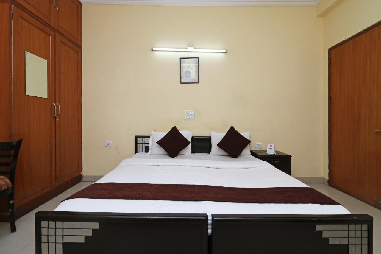 Badshahpur Oyo 6608 Sector 56酒店 外观 照片