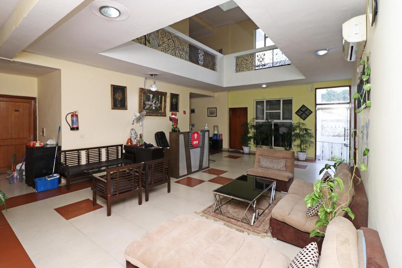Badshahpur Oyo 6608 Sector 56酒店 外观 照片
